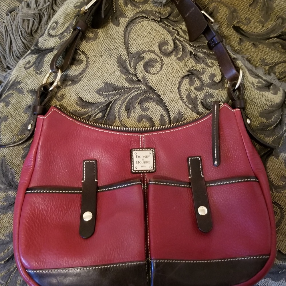 💎Authentic Dooney & Bourke Purse💎
